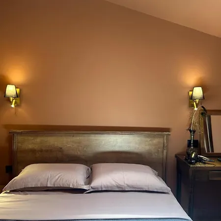 Fole Hotel