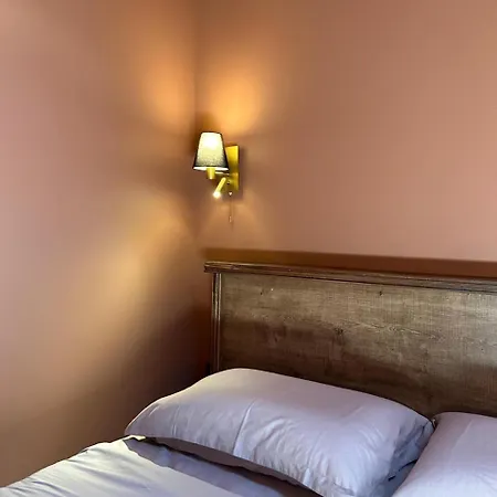 Hotel Fole *